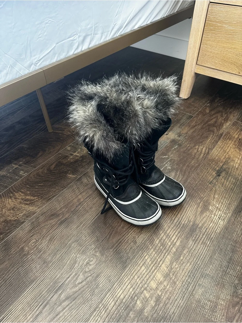 Sorel Black and White Winter Rain Boots with Faux Fur Cuff - Picture 10 of 10